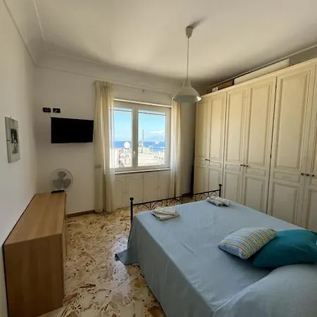 House Lägenhet Capri